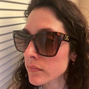 Dolce and Gabbana DG4384 sunglasses